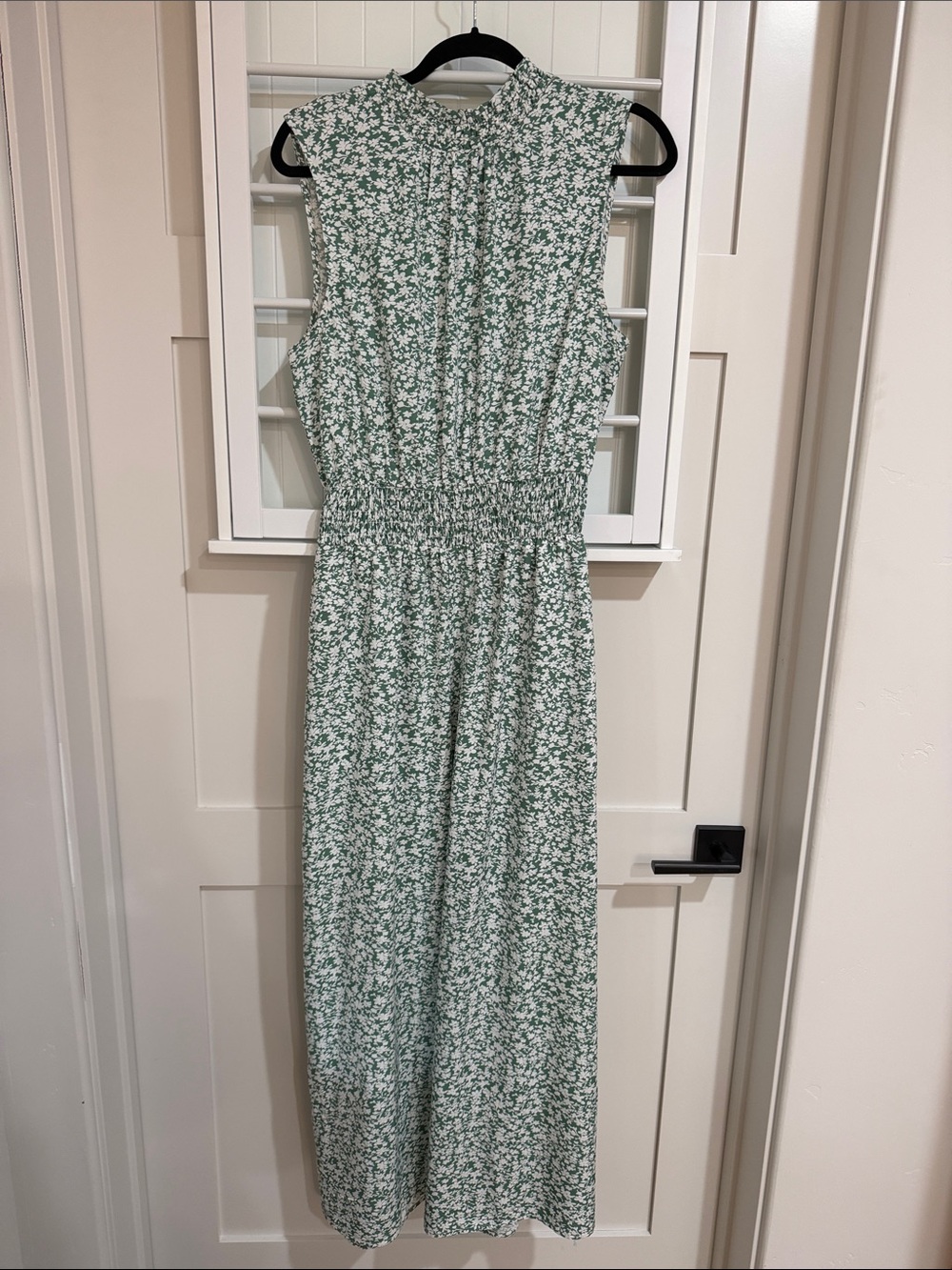 Cupshe Green and White Floral Sleeveless jumpsuit